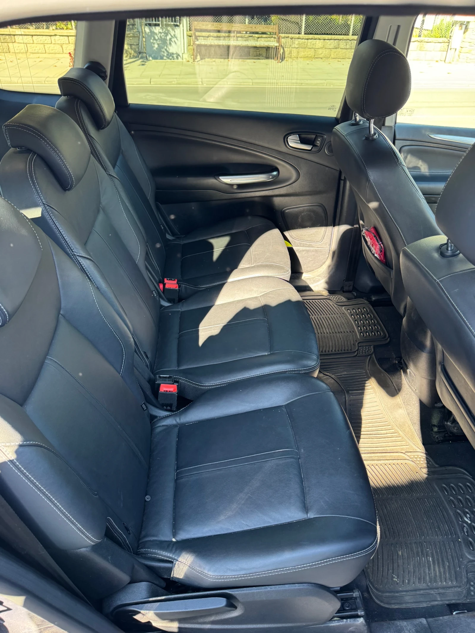 Ford S-Max Titanium - изображение 5