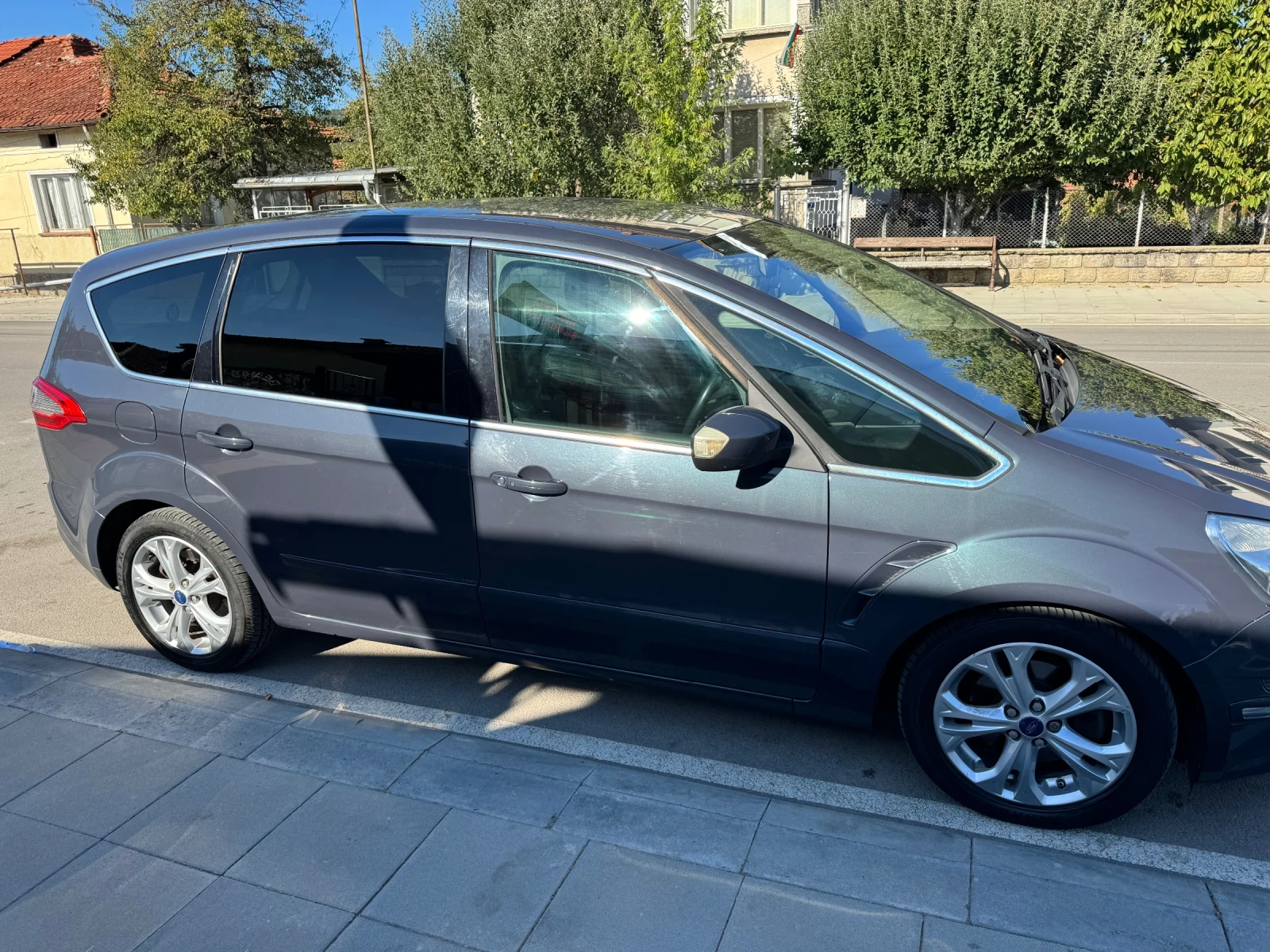 Ford S-Max Titanium - изображение 4