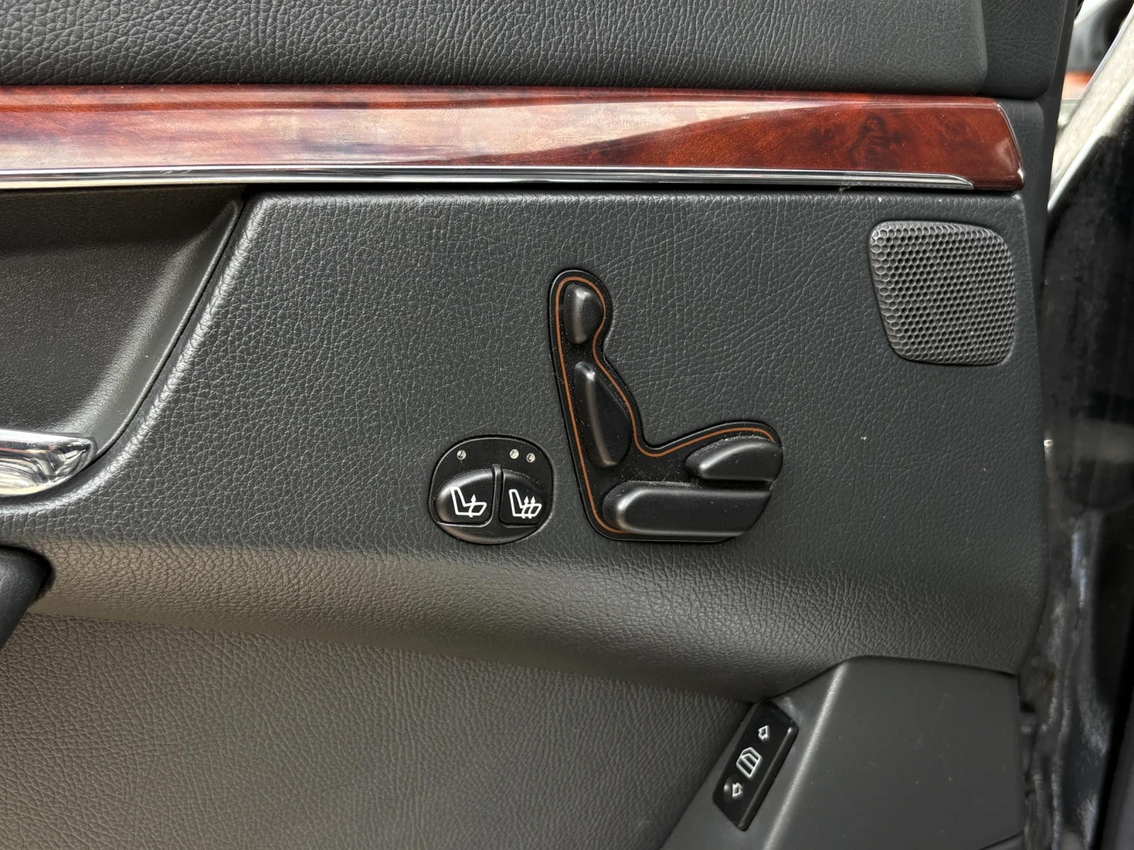 Mercedes-Benz S 500, снимка 9 - Автомобили и джипове - 53866024