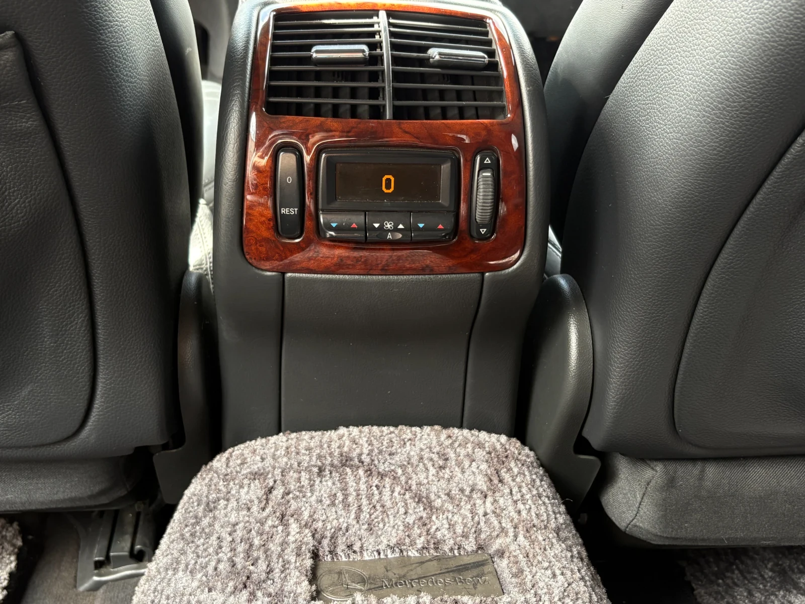 Mercedes-Benz S 500, снимка 11 - Автомобили и джипове - 53866024