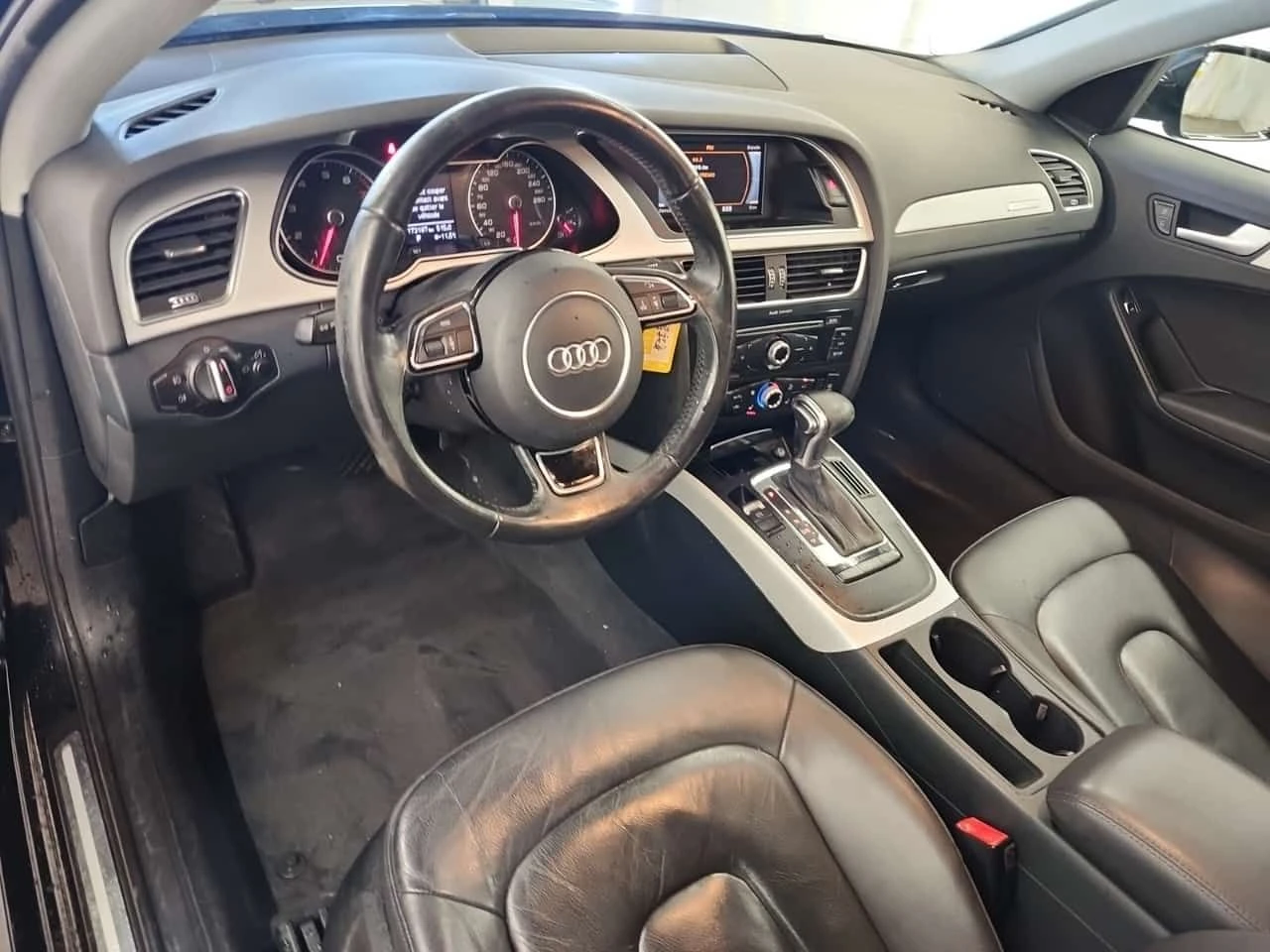 Audi A4 S LINE/KOMFORT PLUS/CARFAX/ПОДГРЕВ/ПАНОРАМА, снимка 10 - Автомобили и джипове - 53940888