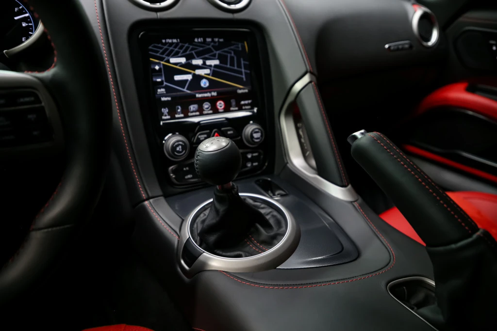 Dodge Viper GTS V10, снимка 16 - Автомобили и джипове - 53941220