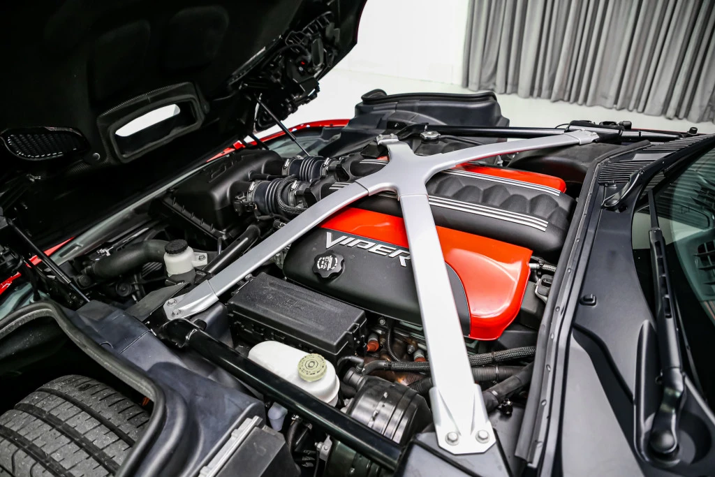 Dodge Viper GTS V10, снимка 12 - Автомобили и джипове - 53941220