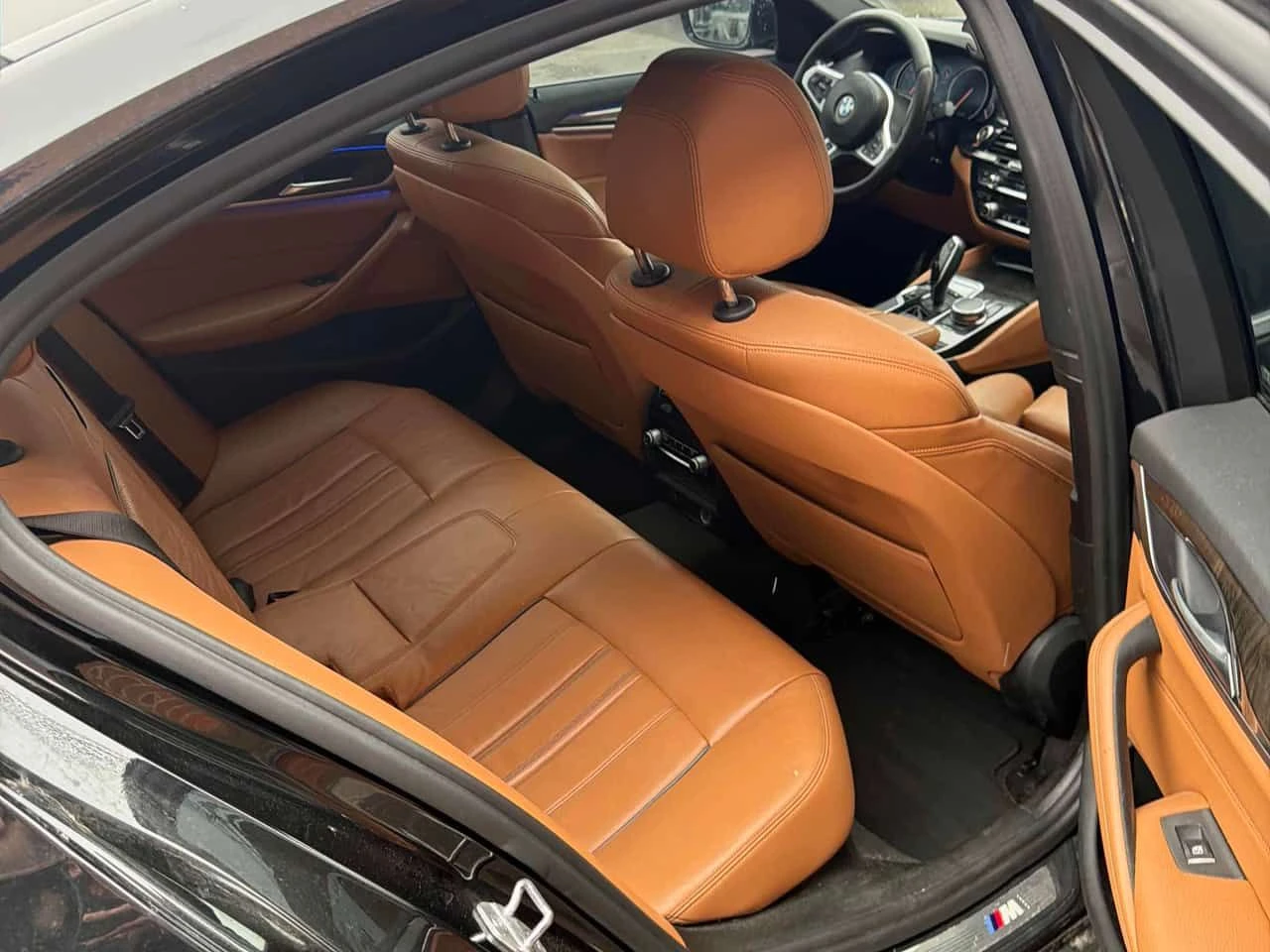 BMW 530 * 530i xDrive * CARFAX * ЦЕНА ДО БГ, снимка 15 - Автомобили и джипове - 53975628