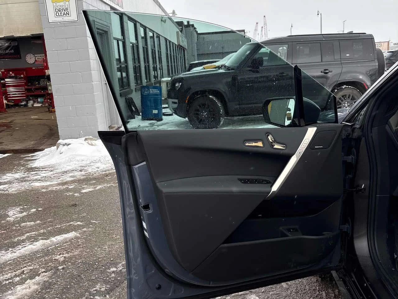 BMW iX xDrive40  CARFAX, снимка 15 - Автомобили и джипове - 54020262