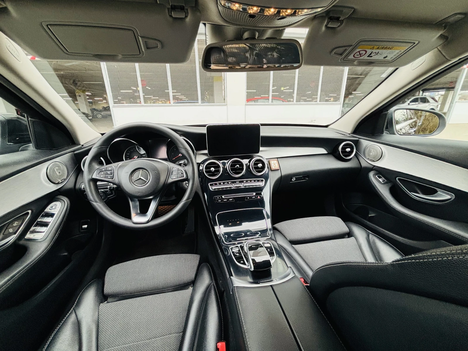 Mercedes-Benz C 220, снимка 7 - Автомобили и джипове - 54053824