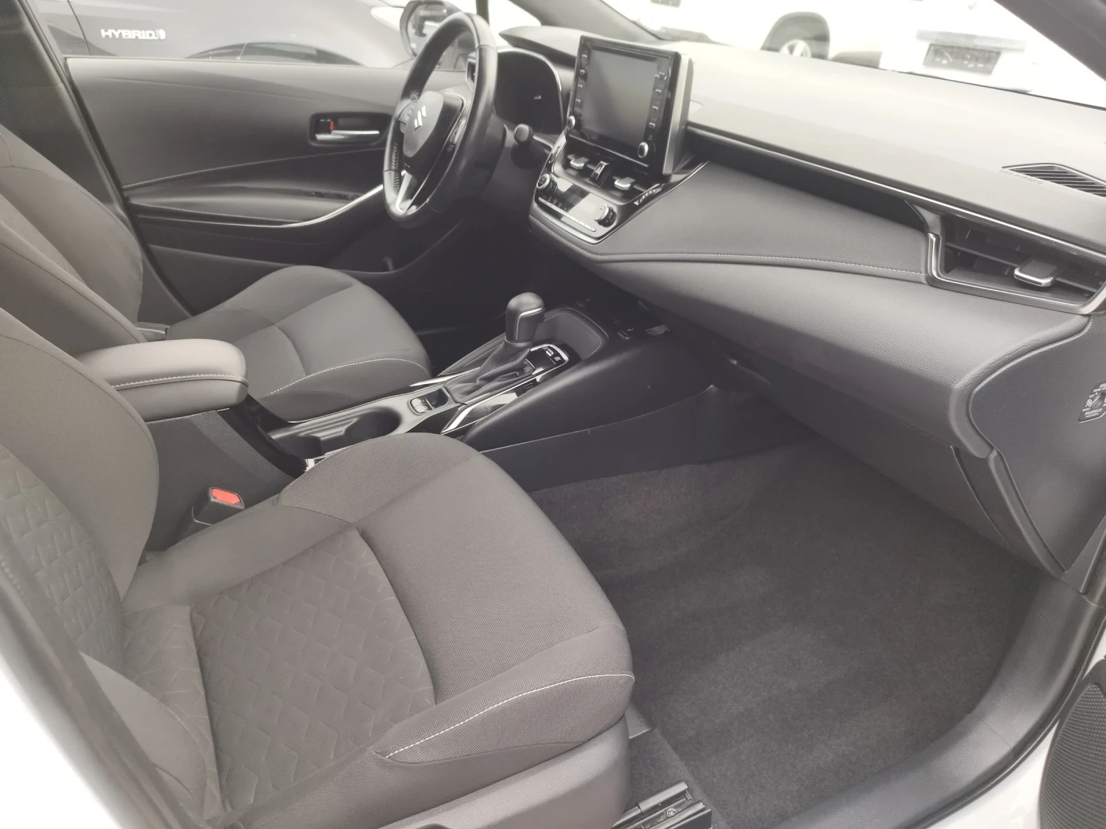 Suzuki Swace 1.8 hybrid 126000kм, снимка 10 - Автомобили и джипове - 54128271