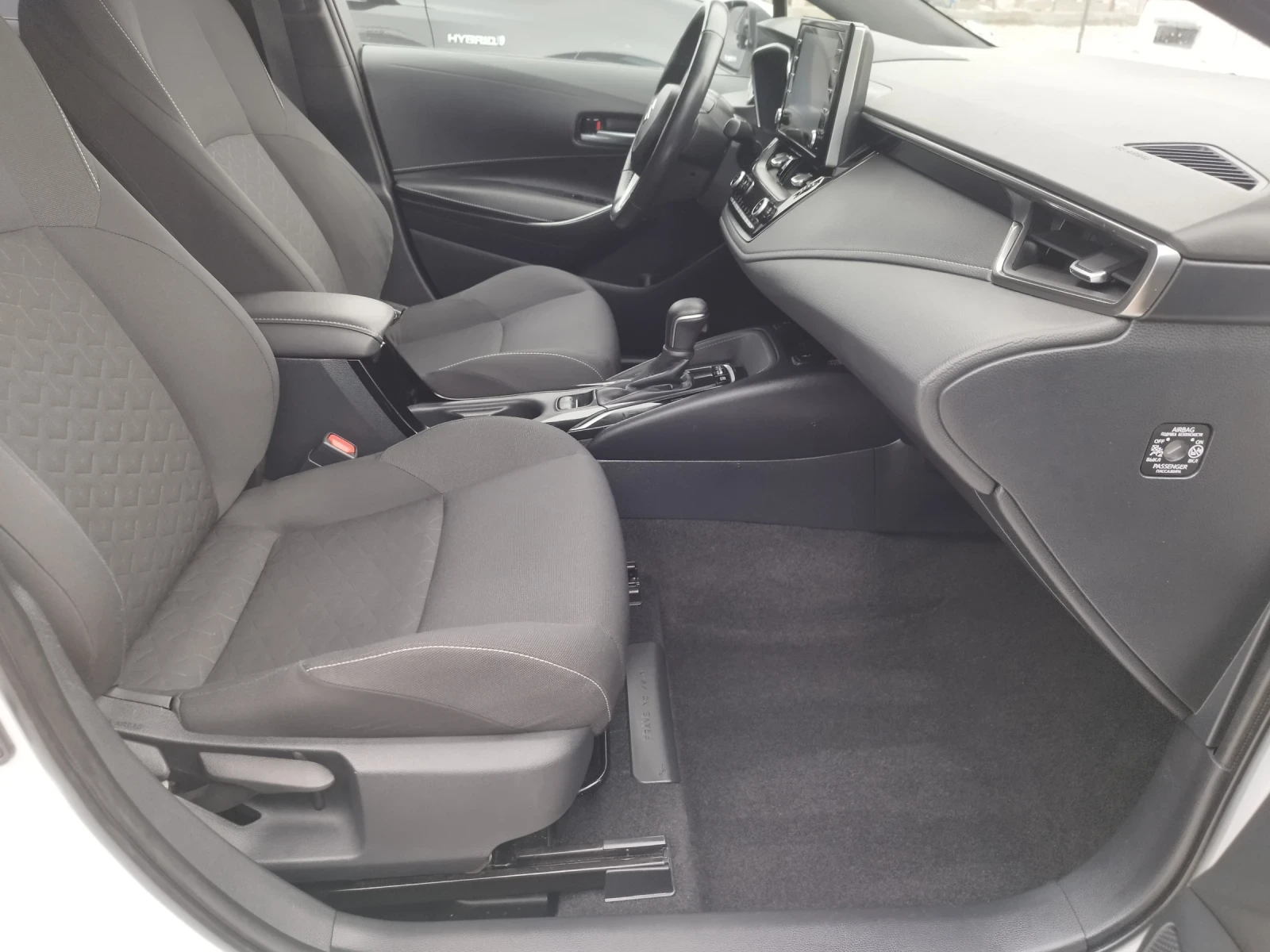 Suzuki Swace 1.8 hybrid 126000kм, снимка 7 - Автомобили и джипове - 54128271