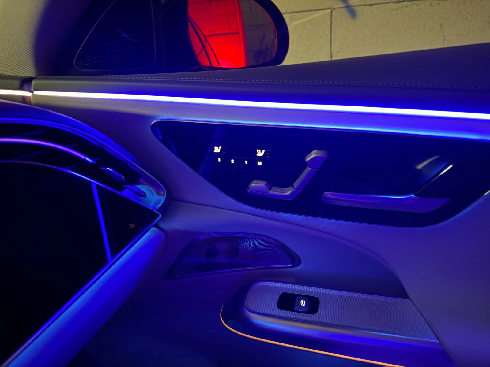 Mercedes-Benz E 300 e, снимка 7 - Автомобили и джипове - 54290133