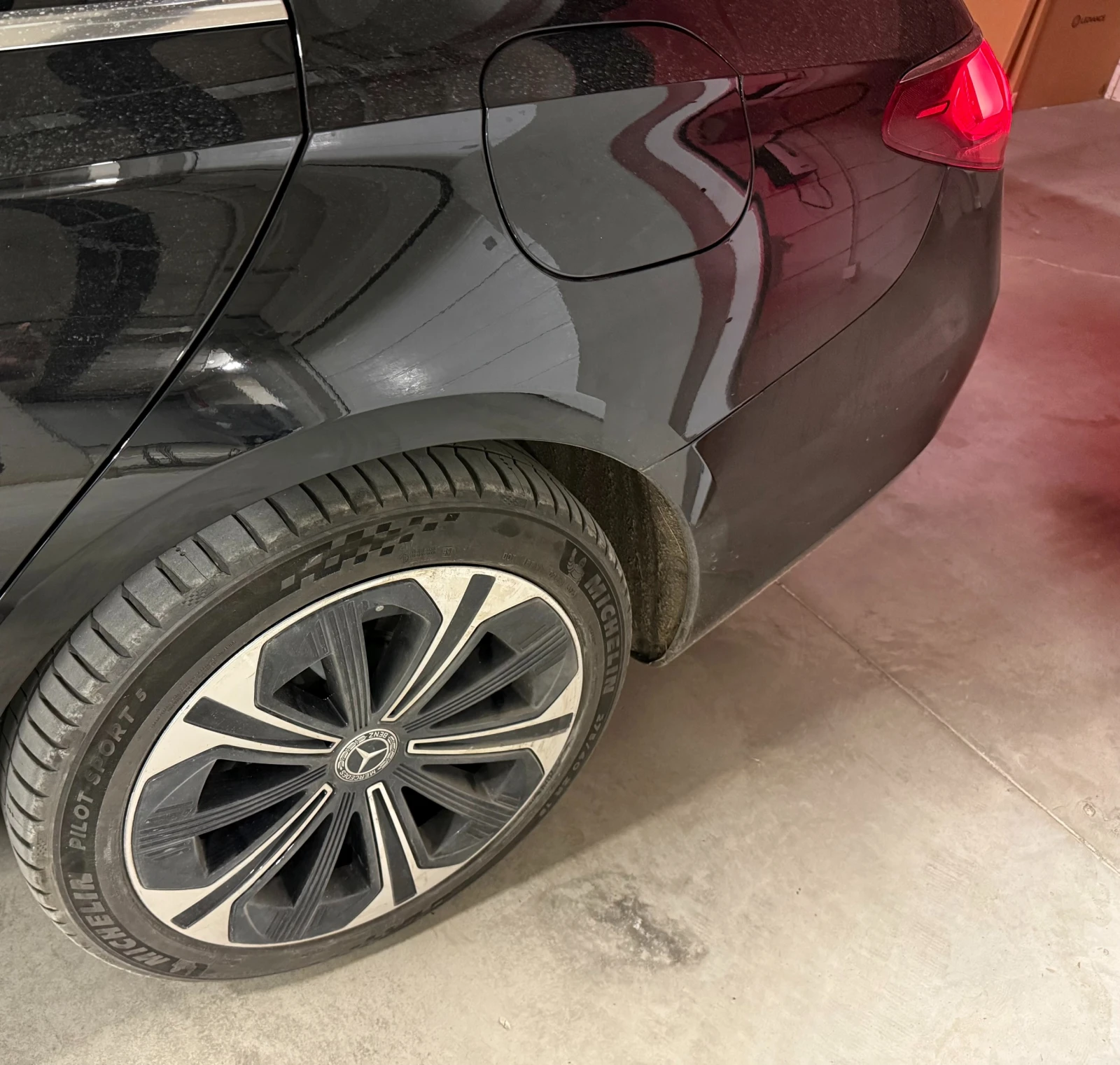 Mercedes-Benz E 300 e, снимка 3 - Автомобили и джипове - 54290133