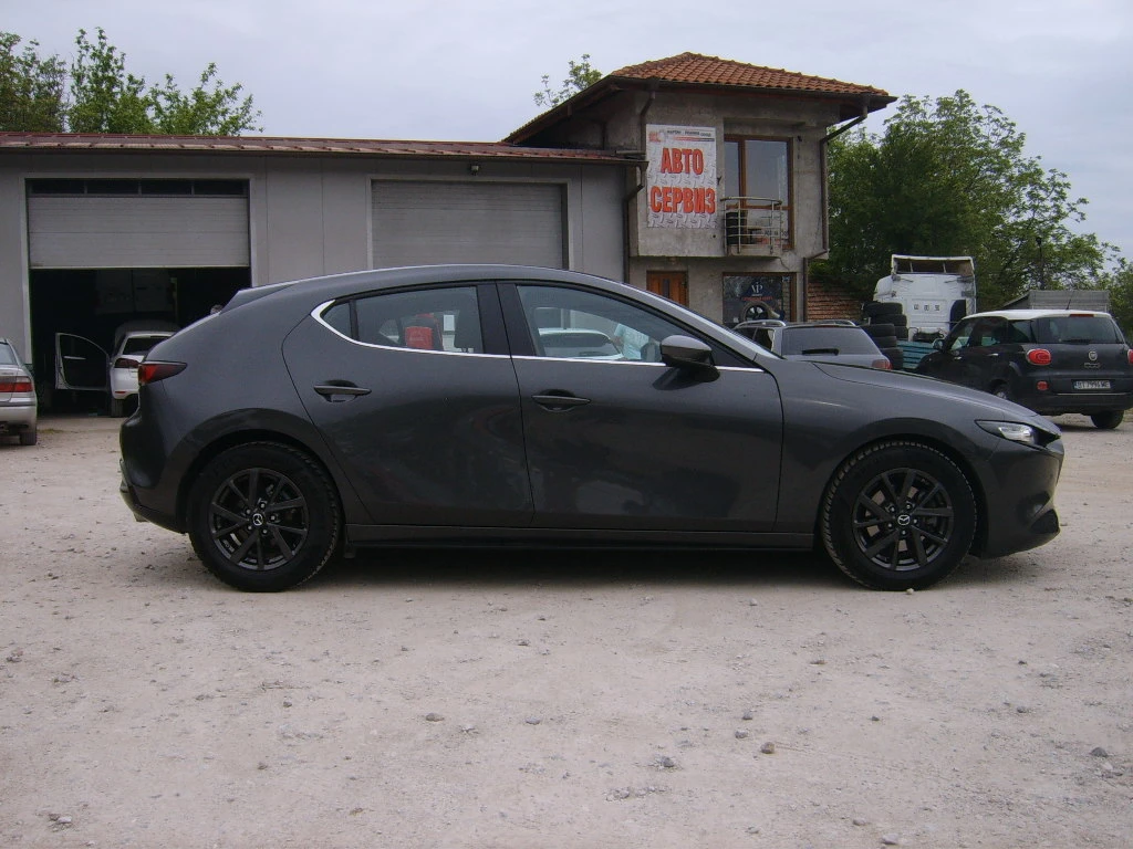 Mazda 3 2, 0 i, снимка 3 - Автомобили и джипове - 54357228