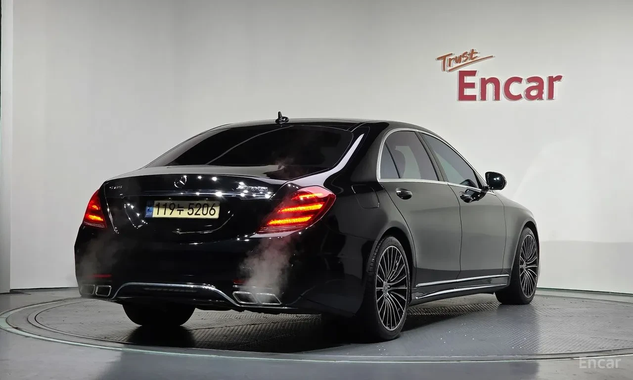 Mercedes-Benz S 500 4MATIC / AMG / LONG / ЛИЗИНГ, снимка 3 - Автомобили и джипове - 54796650