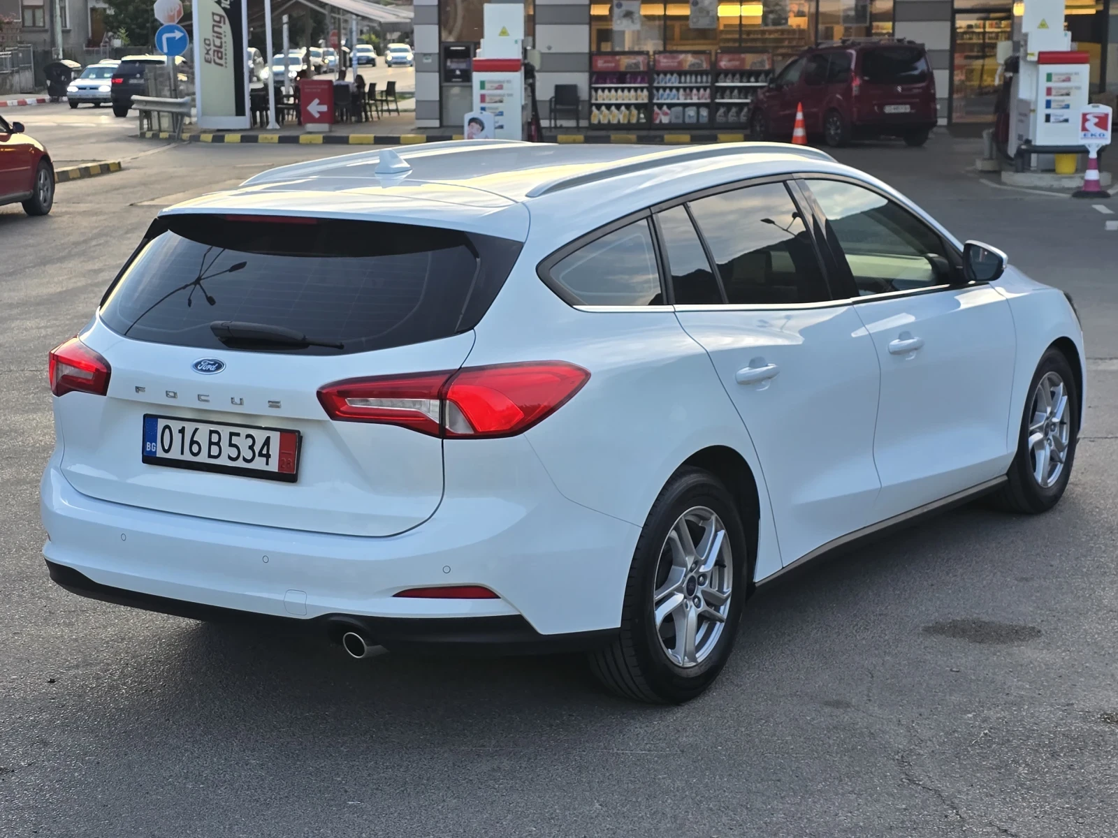 Ford Focus Топ състояние само на 74 000 км неразличимо от нов, снимка 5 - Автомобили и джипове - 54990804