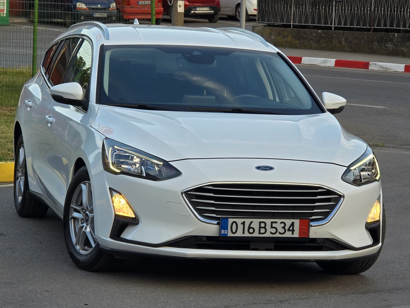 Ford Focus Топ състояние само на 74 000 км неразличимо от нов, снимка 9 - Автомобили и джипове - 54990804
