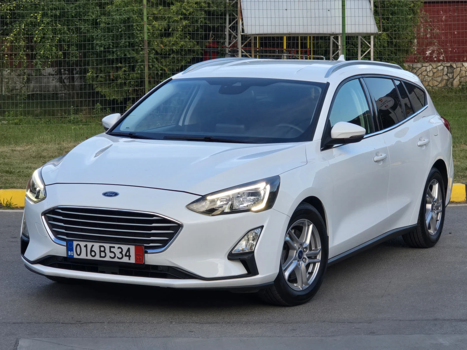Ford Focus Топ състояние само на 74 000 км неразличимо от нов, снимка 3 - Автомобили и джипове - 54990804