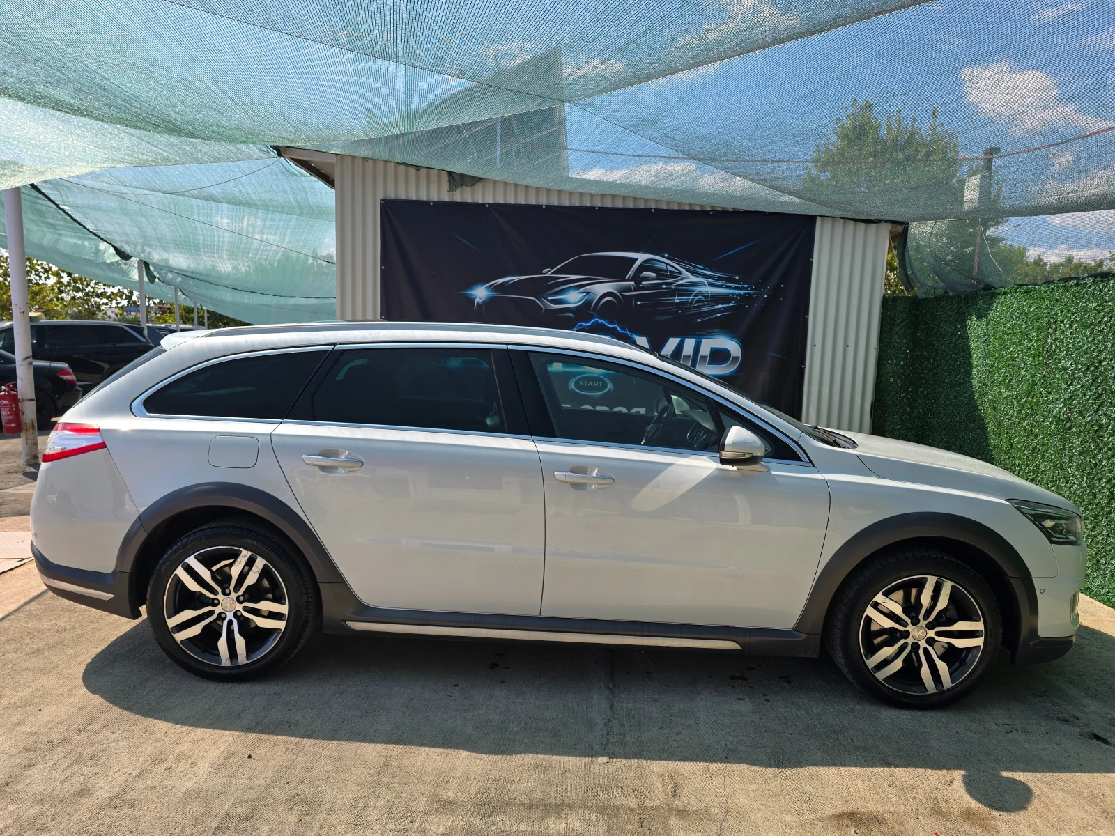 Peugeot 508 RXH 2.0HDI * ПАНОРАМА * HUD* ПОДГРЕВ СЕДАЛКИ , снимка 6 - Автомобили и джипове - 56121795