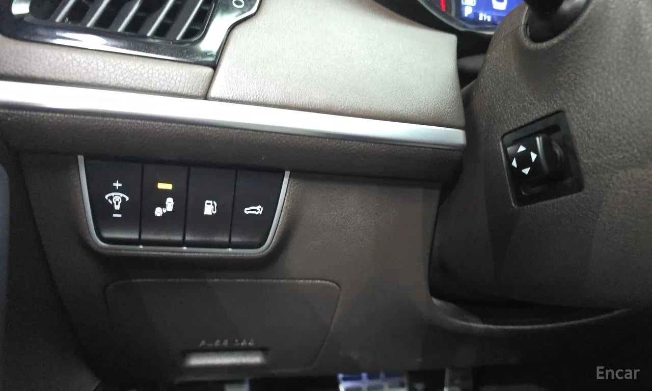 Kia Stinger * 3.3 Turbo AWD * ЦЕНА ДО БГ, снимка 14 - Автомобили и джипове - 56153476