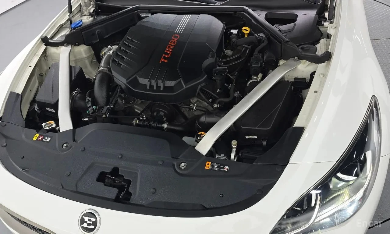 Kia Stinger * 3.3 Turbo AWD * ЦЕНА ДО БГ, снимка 17 - Автомобили и джипове - 56153476