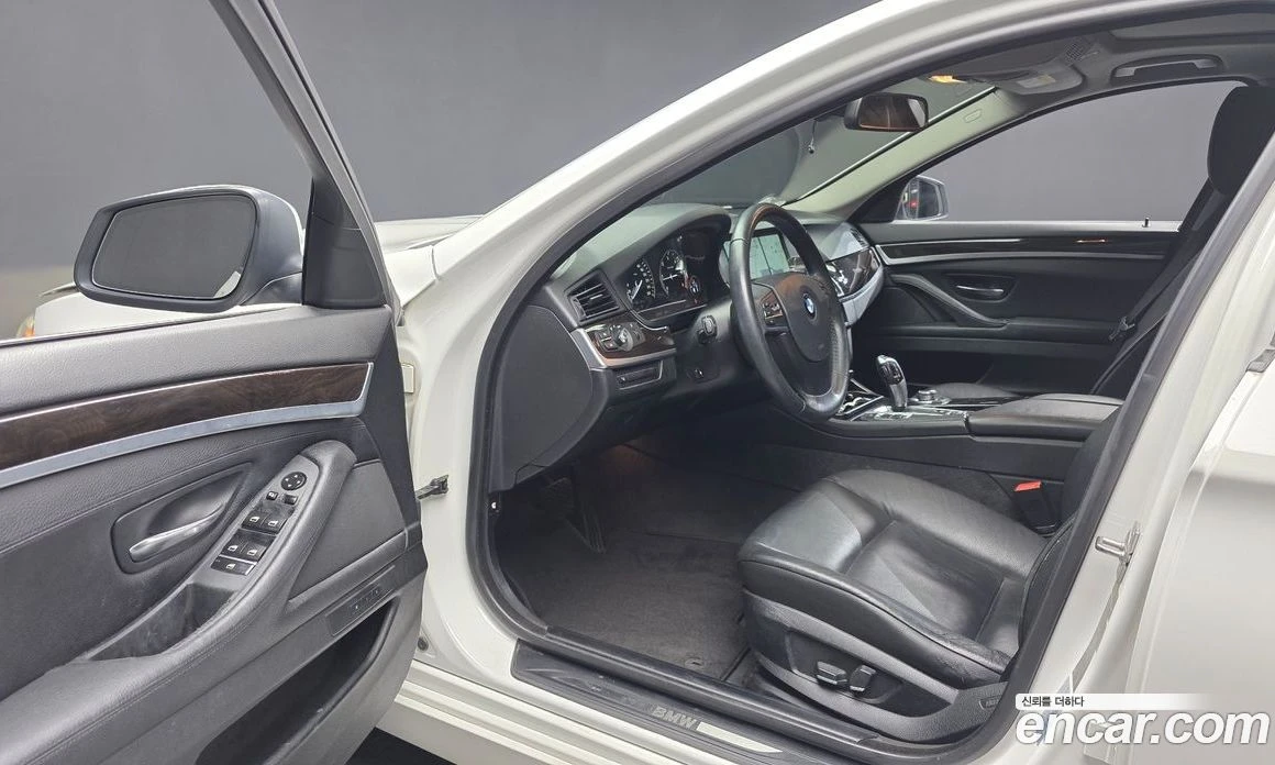 BMW 520 520d, снимка 10 - Автомобили и джипове - 56156994