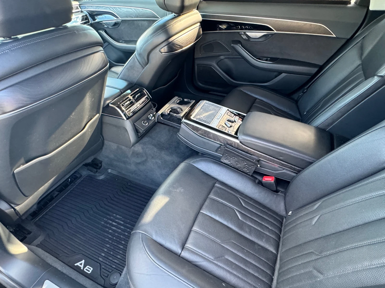 Audi A8 Long 50 TDI, снимка 11 - Автомобили и джипове - 56214218