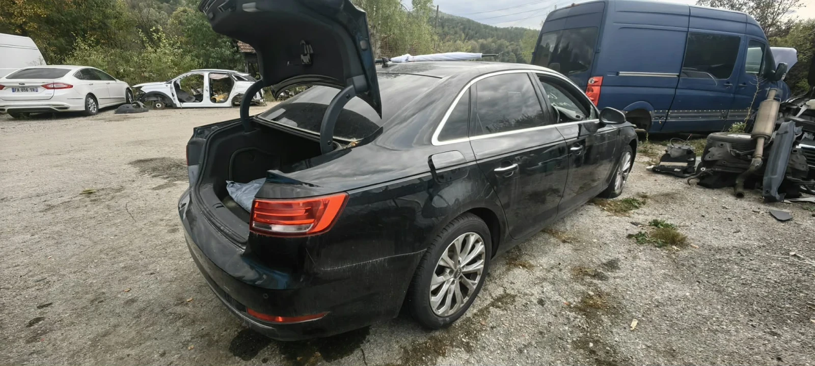 Audi A4 2.0 тди, снимка 9 - Автомобили и джипове - 56303928