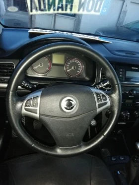 SsangYong Korando 2.0 TD климатроник УНИКАТ КОЖА НОВ , снимка 11