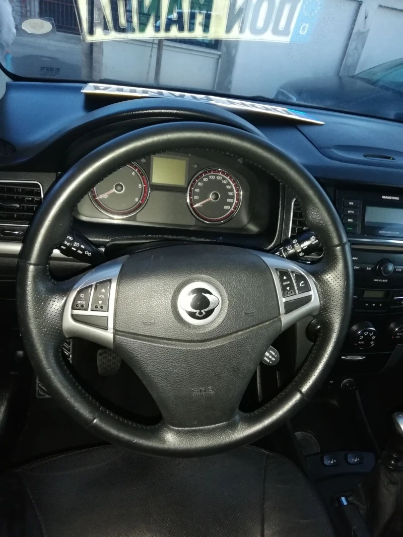 SsangYong Korando 2.0 TD климатроник УНИКАТ КОЖА НОВ , снимка 11 - Автомобили и джипове - 45135374