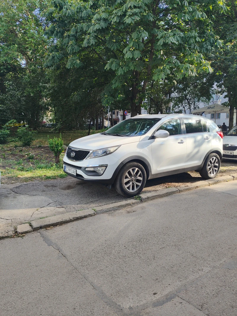 Kia Sportage, снимка 1 - Автомобили и джипове - 47498328