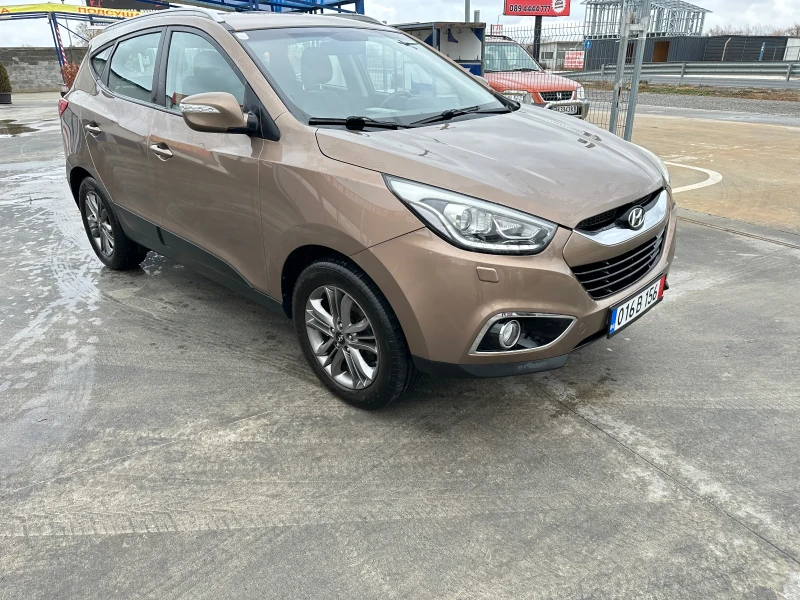 Hyundai IX35 4х4, снимка 4 - Автомобили и джипове - 48212787