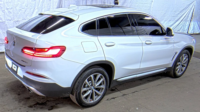 BMW X4 XDRIVE* 30i* ДИГИТАЛНО* ТАБЛО* 360* КАМЕРА* МЪРТВ*, снимка 2 - Автомобили и джипове - 48696764