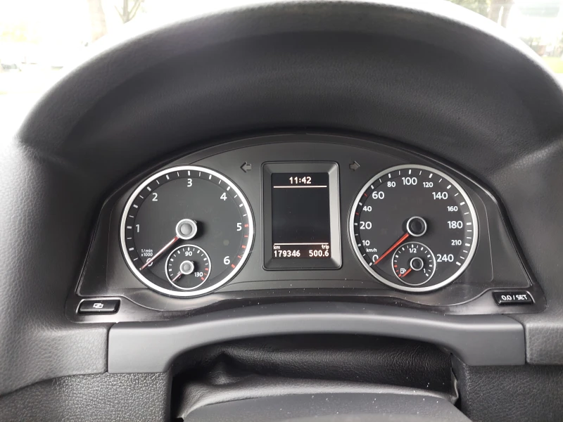 VW Tiguan 2, 0TDI 140ps 4motion, снимка 10 - Автомобили и джипове - 51879365