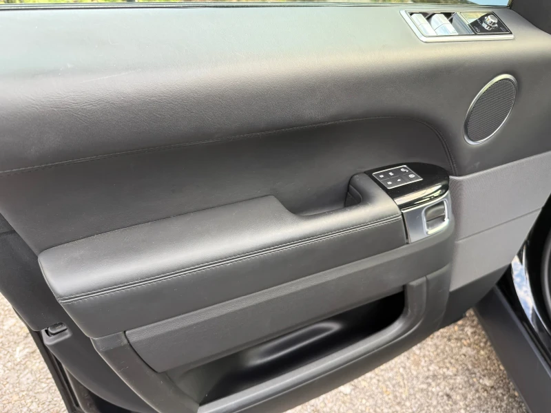 Land Rover Range Rover Sport 3.0D HSE FULL, снимка 15 - Автомобили и джипове - 52123031
