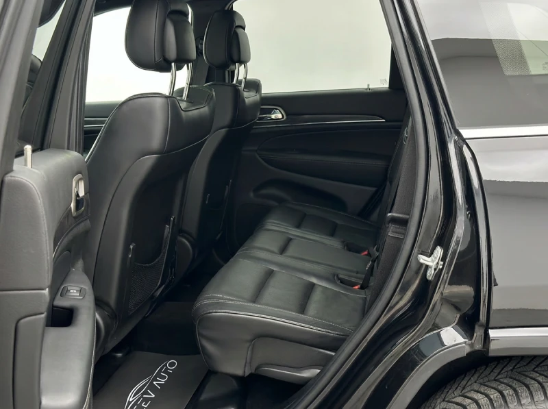Jeep Grand cherokee, снимка 10 - Автомобили и джипове - 52769364
