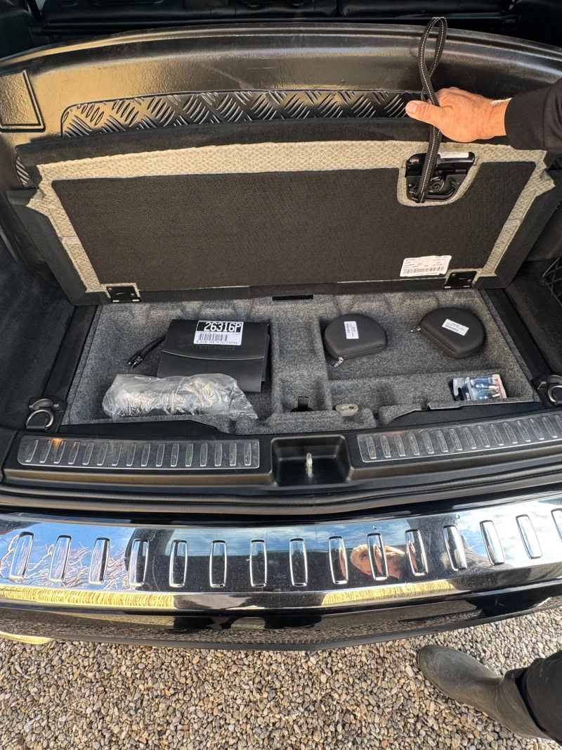 Mercedes-Benz GL 550 AMG, снимка 16 - Автомобили и джипове - 52964832