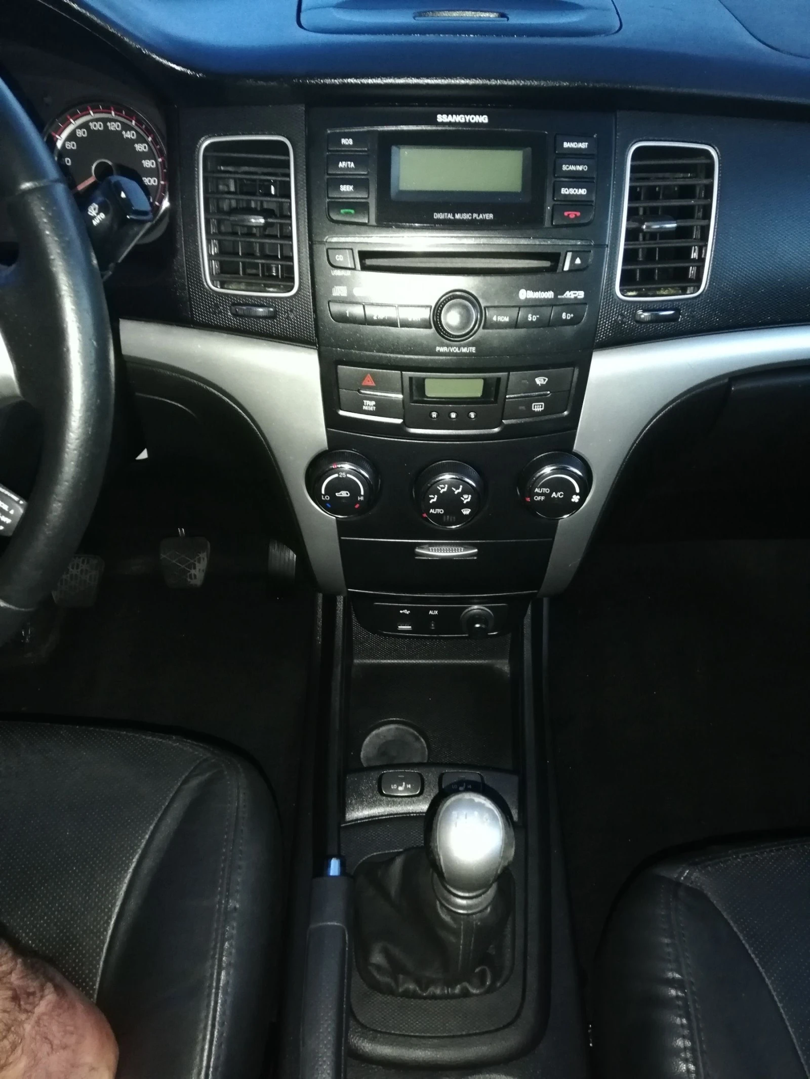 SsangYong Korando 2.0 TD климатроник УНИКАТ КОЖА ВЪЗМОЖЕН БАРТЕР  | Mobile.bg — изображение 13
