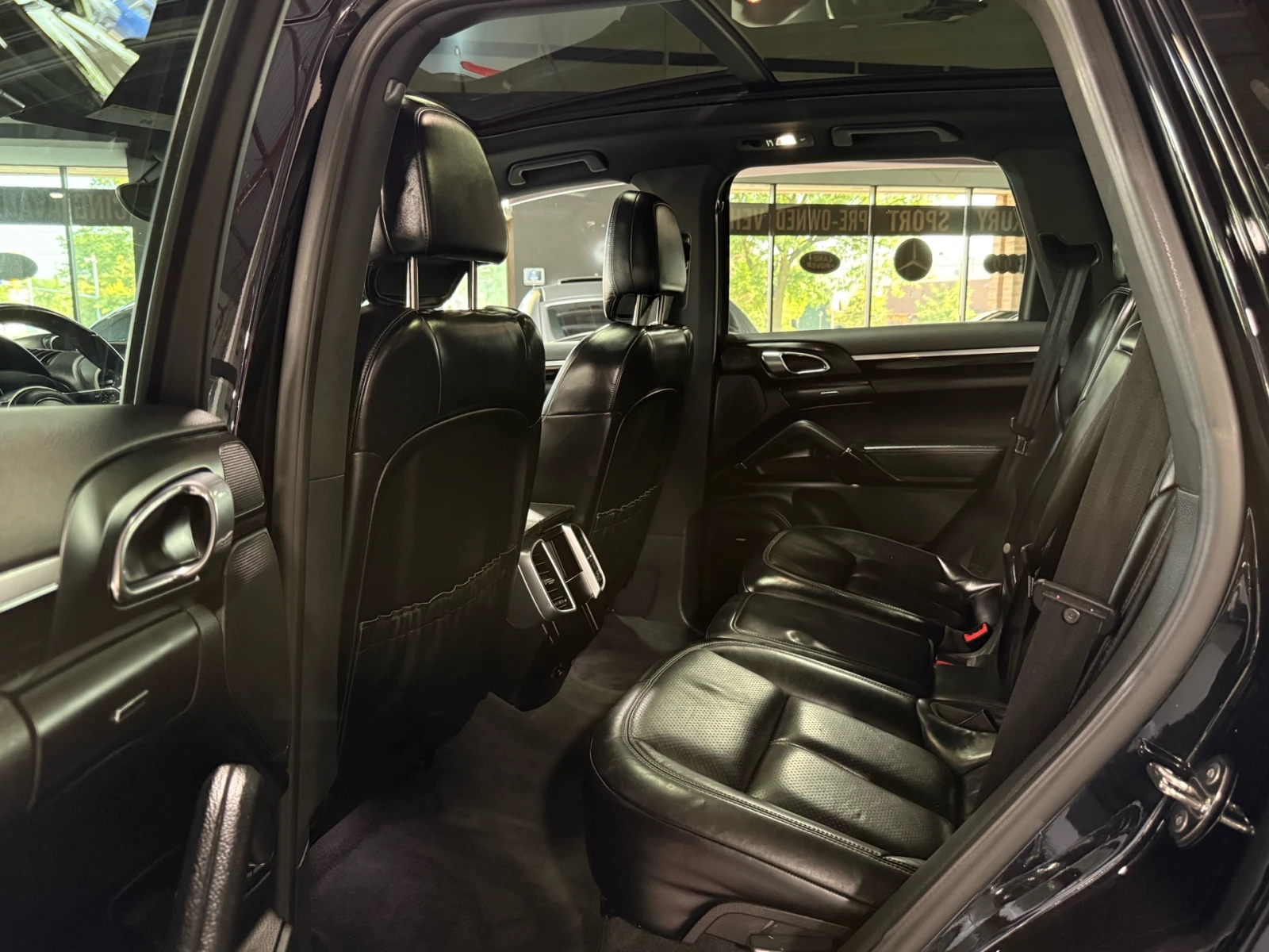 Porsche Cayenne S| PREMIUM-PKG| PANOROOF| BLACK-LEATHER| CAMERA|  - изображение 10