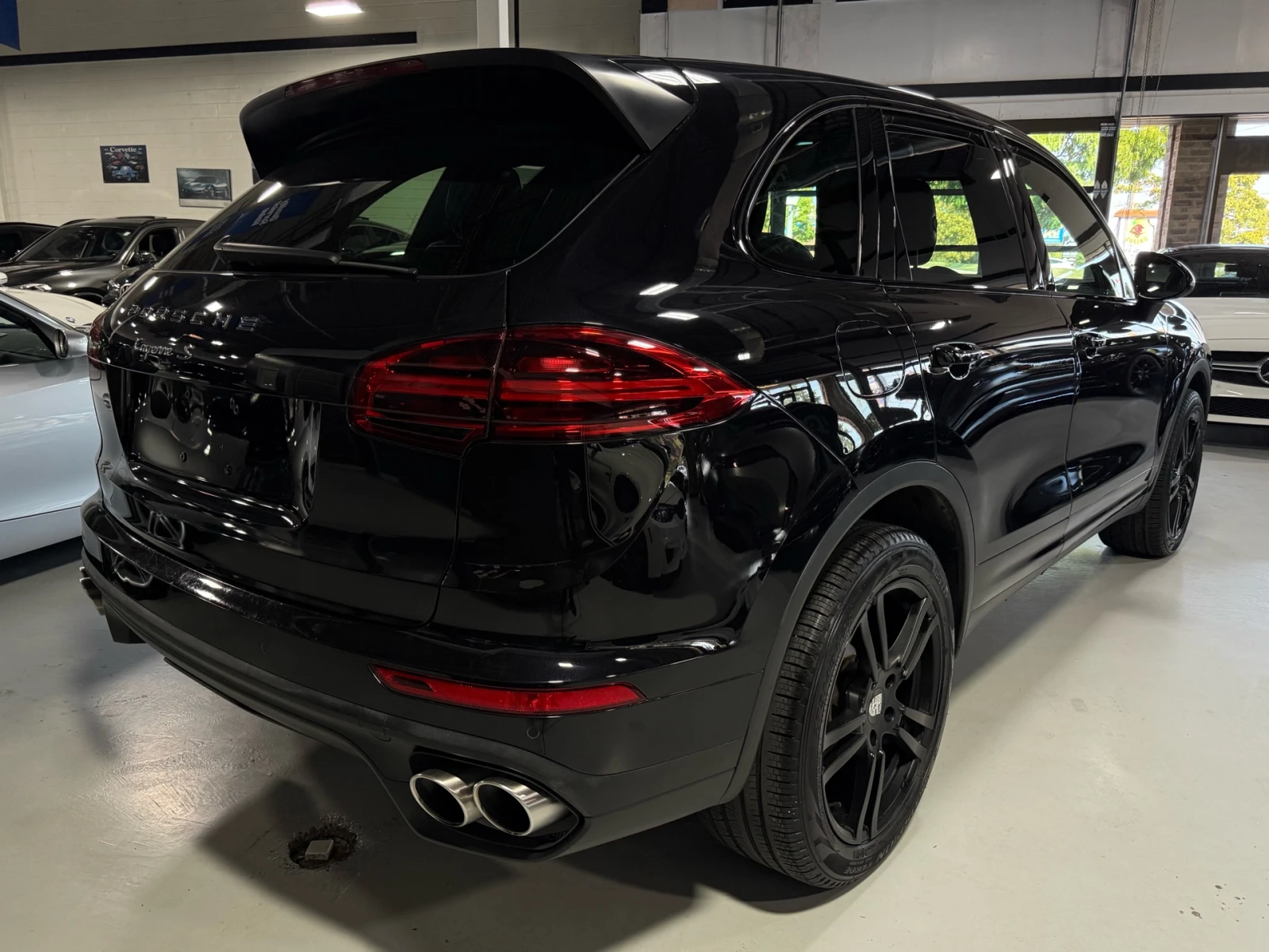 Porsche Cayenne S| PREMIUM-PKG| PANOROOF| BLACK-LEATHER| CAMERA|  - изображение 4