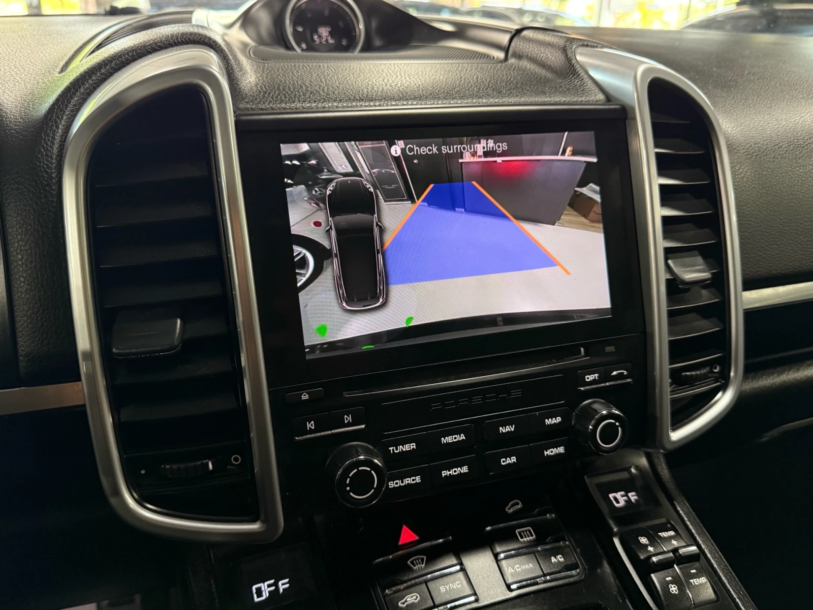 Porsche Cayenne S| PREMIUM-PKG| PANOROOF| BLACK-LEATHER| CAMERA|  - изображение 8