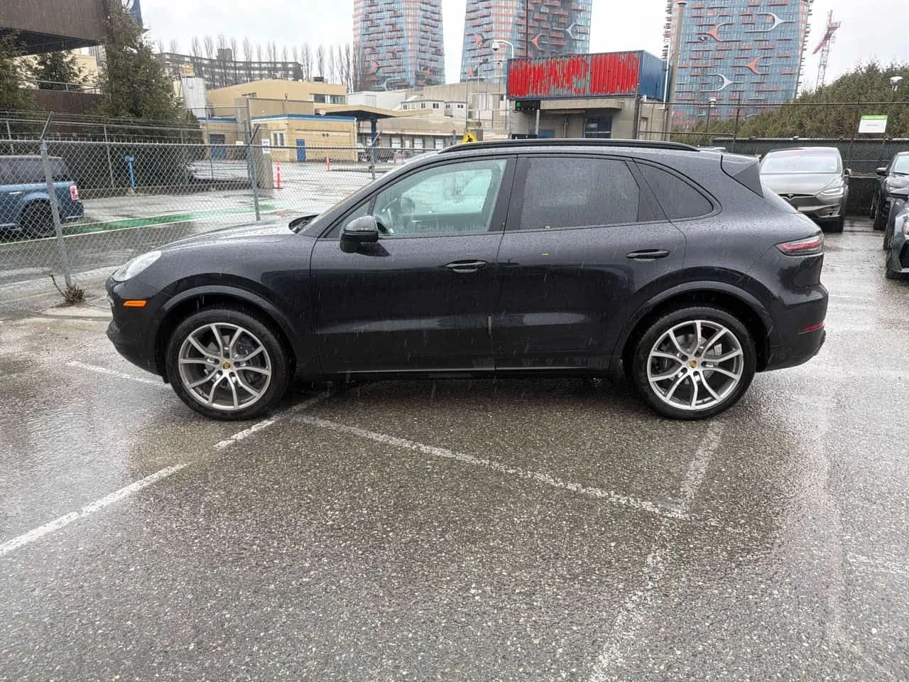 Porsche Cayenne * AWD * CARFAX * БЕЗ ПЪРВОНАЧАЛНА ВНОСКА, снимка 3 - Автомобили и джипове - 53900796
