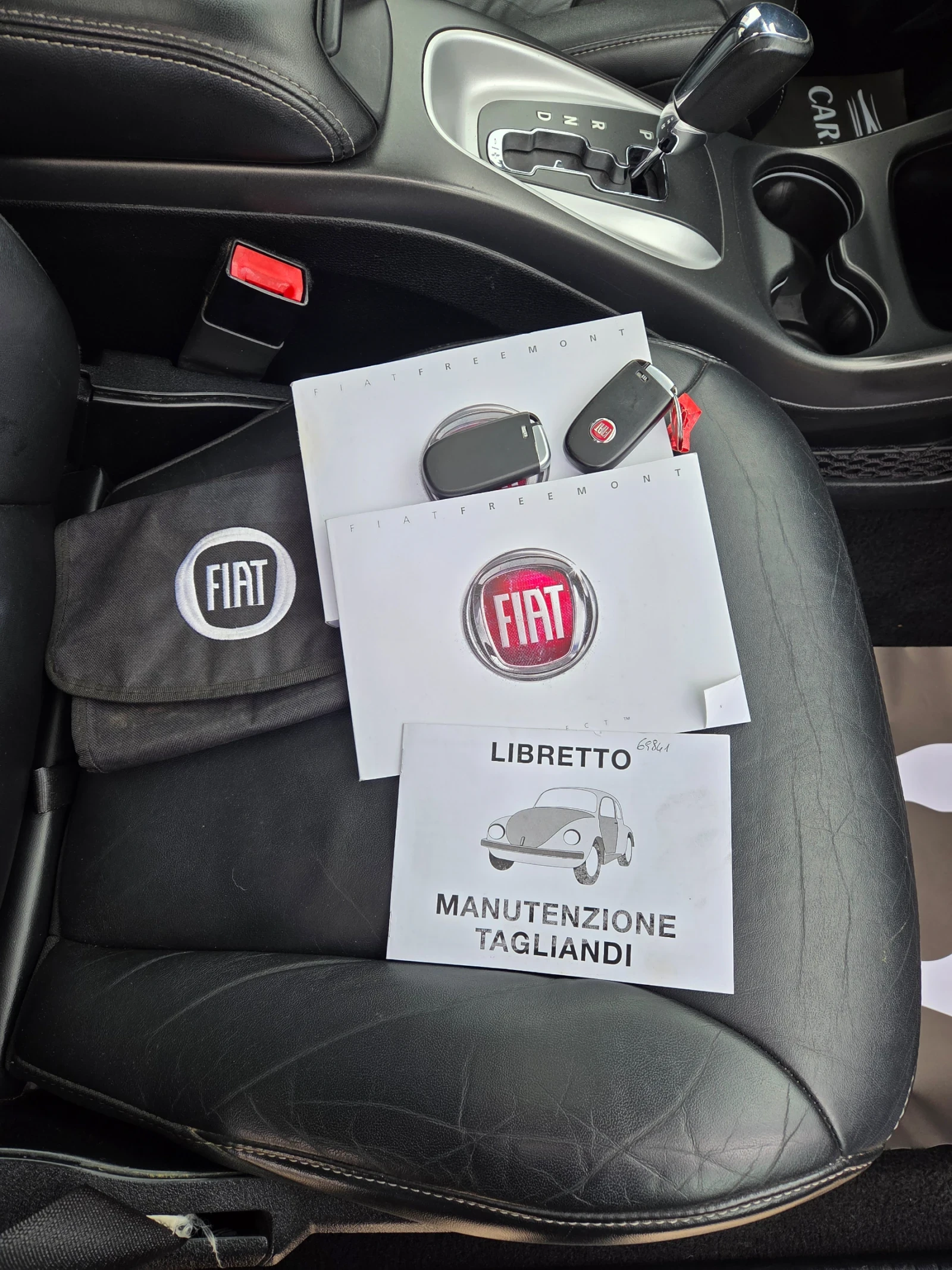 Fiat Freemont 2.0MULTIDJET 4x4, снимка 16 - Автомобили и джипове - 54000077