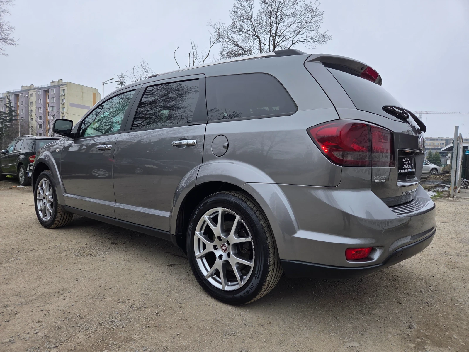 Fiat Freemont 2.0MULTIDJET 4x4, снимка 4 - Автомобили и джипове - 54000077