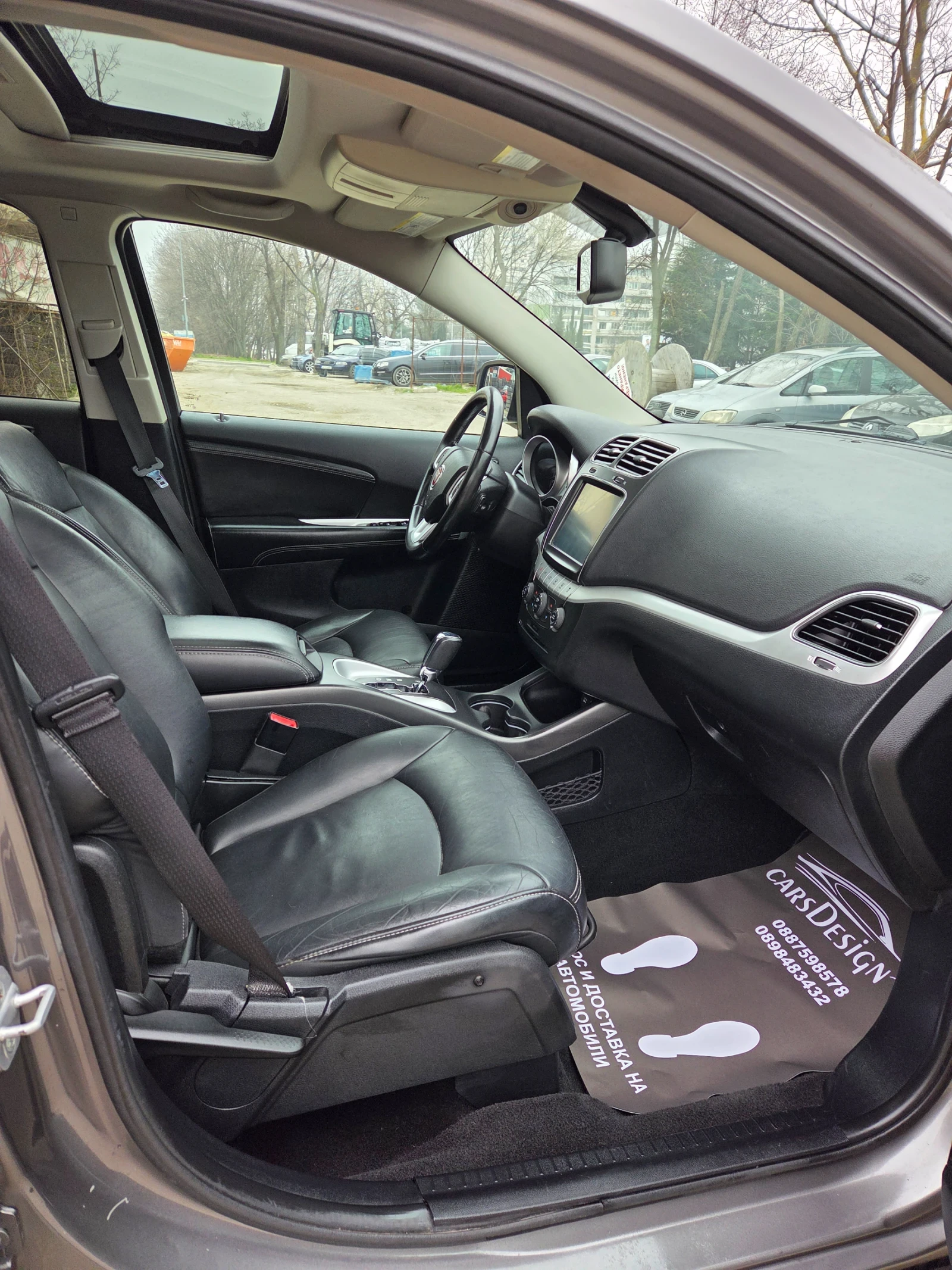 Fiat Freemont 2.0MULTIDJET 4x4, снимка 11 - Автомобили и джипове - 54000077