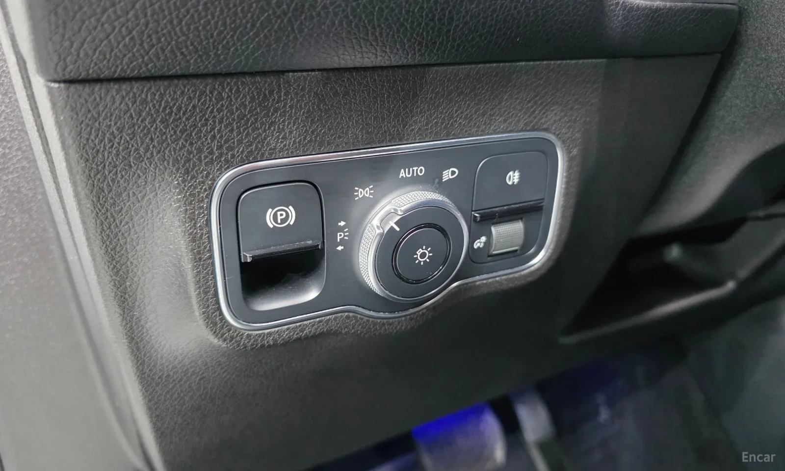 Mercedes-Benz GLB 200 GLB200D* FULL* 132000KM!!!, снимка 14 - Автомобили и джипове - 55170287