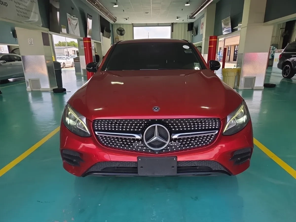 Mercedes-Benz GLC 300 GLC300 Coupe * AMG Package, снимка 7 - Автомобили и джипове - 55663844