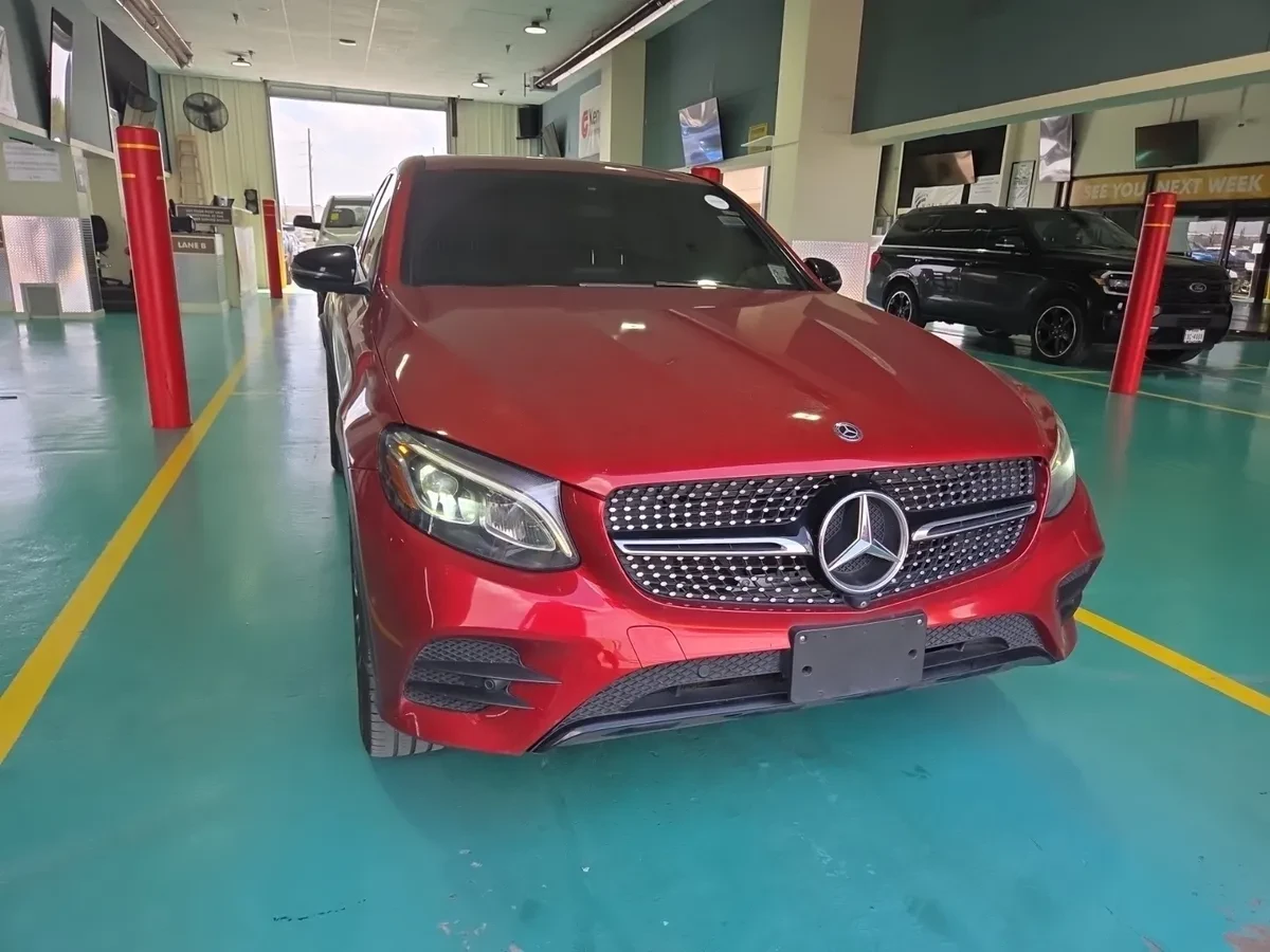 Mercedes-Benz GLC 300 GLC300 Coupe * AMG Package, снимка 6 - Автомобили и джипове - 55663844