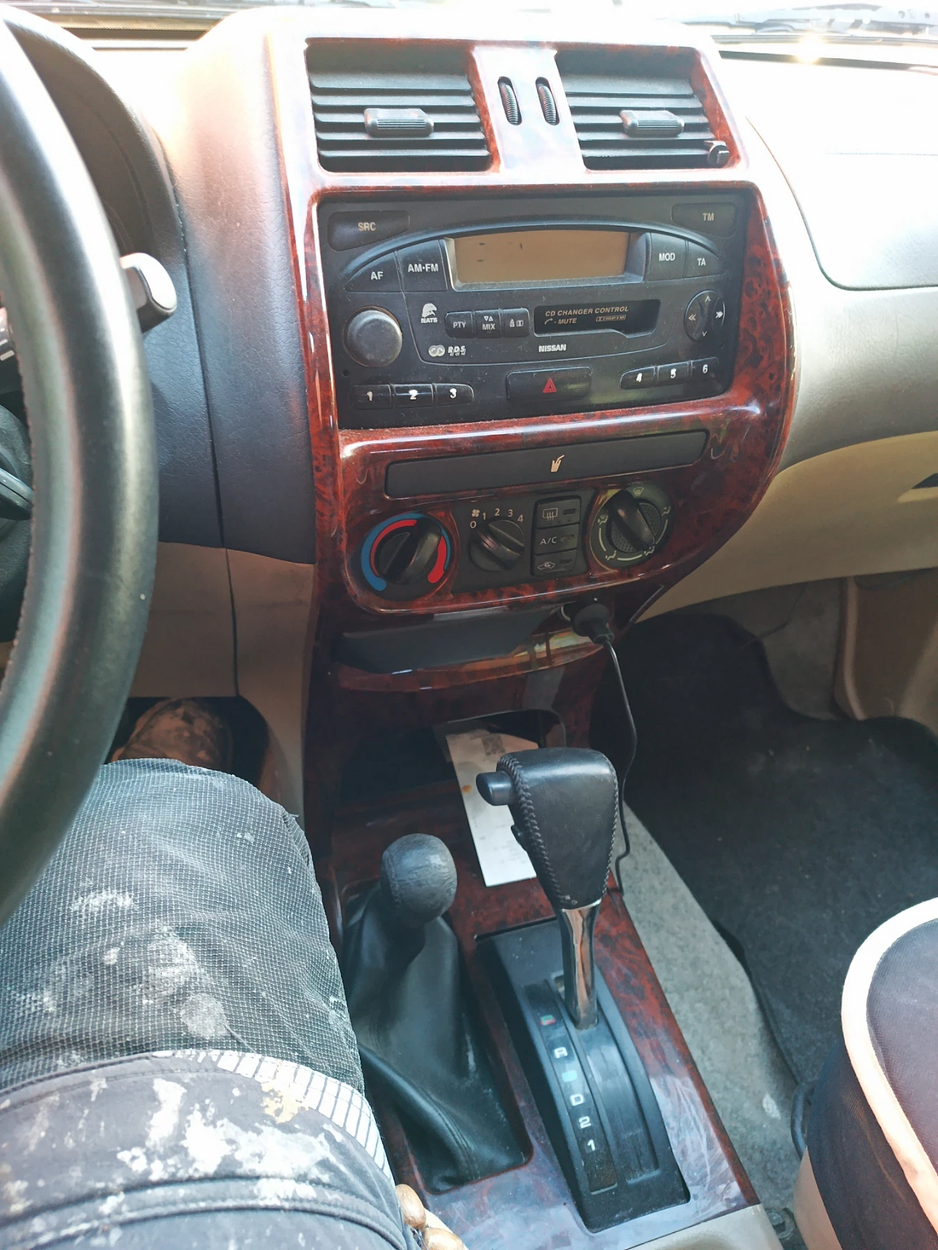 Nissan Terrano 2, 7 TDI, снимка 6 - Автомобили и джипове - 55936465