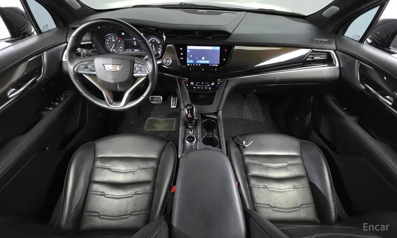 Cadillac XT6, снимка 8 - Автомобили и джипове - 56686414