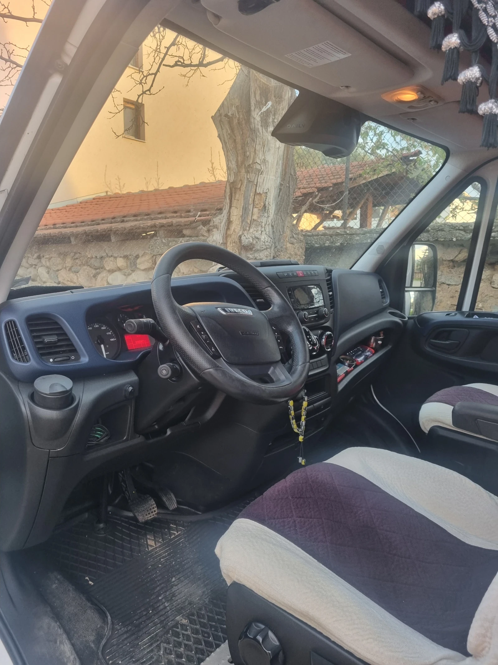 Iveco 35c18  - изображение 5