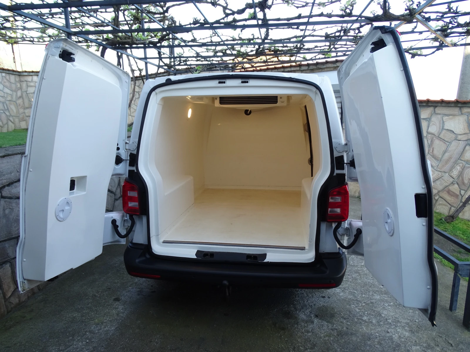 VW Transporter 2.0  �������� KLIMA N1 MAXI  EURO 6  | Mobile.bg � ����������� 3