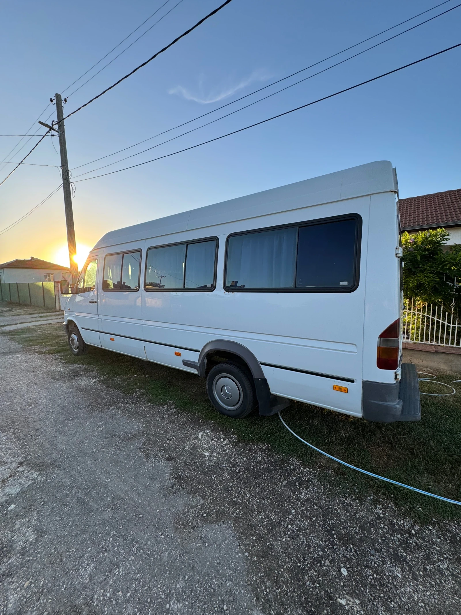 Mercedes-Benz Sprinter 412, снимка 3 - Бусове и автобуси - 56136619